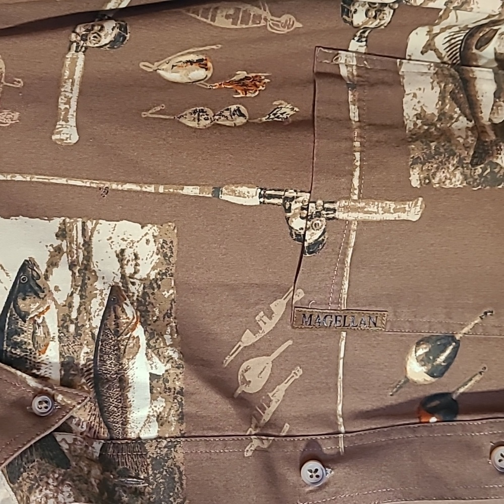 Magellan Fish Print Flannel XL Brown Cotton Shirt Bass Lure Reel Novelty Fun - Picture 2 of 6